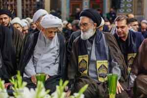 آیین شمعدان‌ در شام رحلت بانوی کرامت (س)