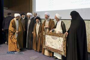 آیین تکریم و معارفه مدیر مرکز مدیریت حوزه‌های علمیه خواهران
