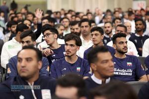 دیدار قهرمانان و مدال‌آوران ورزشی و المپیادهای علمی جهانی با رهبر انقلاب
