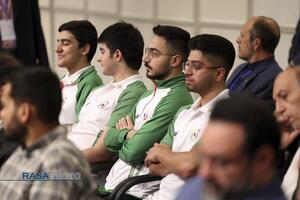 دیدار قهرمانان و مدال‌آوران ورزشی و المپیادهای علمی جهانی با رهبر انقلاب