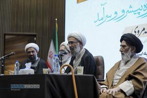 گردهمایی مبلغین استان همدان با حضور آیت الله مروی