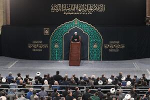 دومین شب مراسم عزاداری ایام شهادت حضرت فاطمةالزهرا (سلام‌الله‌علیها) در حسینیه امام خمینی (ره)