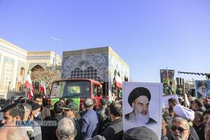 تشییع پیکر پاک ۷ شهید گمنام دفاع مقدس در قم