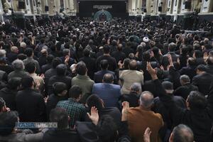 مراسم عزاداری شب شهادت حضرت فاطمةالزهرا (سلام‌الله‌علیها) در حسینیه امام خمینی (ره)