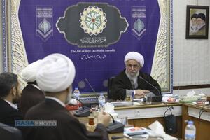 دیدار اعضای ستاد کنگره آیت الله یزدی (ره) بادبیرکل مجمع جهانی اهلبیت (ع)