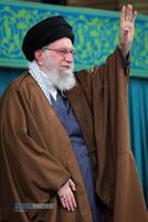 دیدار هزاران نفر از زنان و دختران با رهبر انقلاب