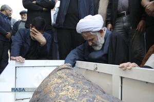 مراسم تشییع و خاکسپاری ابوالشهید حاج‌آقا عبدالله طائب