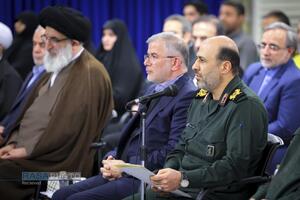 دیدار دست‌اندرکاران کنگره شهدای استان البرز با رهبر معظم انقلاب