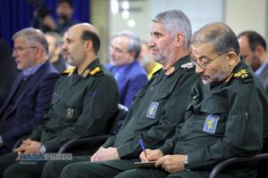 دیدار دست‌اندرکاران کنگره شهدای استان البرز با رهبر معظم انقلاب