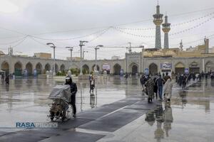 بارش باران و برف در حرم مطهر رضوی