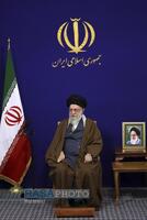 دیدار اعضای ستاد برگزاری کنگره بزرگداشت آیت‌الله میلانی با رهبر معظم انقلاب