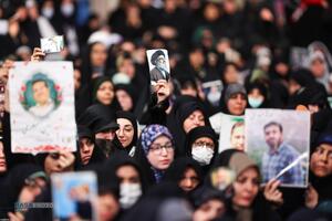 دیدار خانواده شهدای اقتدار با رهبر انقلاب در روز میلاد امیرالمومنین (علیه‌السلام)