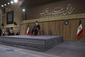 دیدار هزاران نفر از مردم قم با رهبر معظم انقلاب