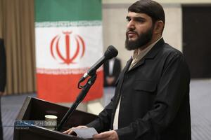 دیدار هزاران نفر از مردم قم با رهبر معظم انقلاب