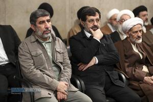 دیدار هزاران نفر از مردم قم با رهبر معظم انقلاب