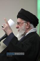 دیدار اقشار مختلف مردم در روز مبعث پیامبر اعظم (صلّی‌الله‌علیه‌و‌آله) با رهبر انقلاب