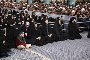 دیدار اقشار مختلف مردم در روز مبعث پیامبر اعظم (صلّی‌الله‌علیه‌و‌آله) با رهبر انقلاب