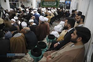 مراسم عمامه گذاری جمعی از طلاب حوزه علمیه قم در روز مبعث