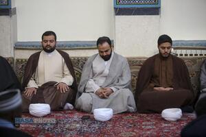 مراسم عمامه گذاری جمعی از طلاب حوزه علمیه قم در روز مبعث