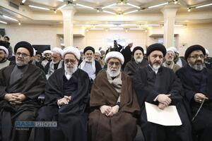 نشست دبیر شورای عالی حوزه‌ با نمایندگان طلاب و فضلای حوزه علمیه قم