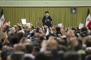 دیدار اقشار مردم در آغاز دهه مبارکه فجر با رهبر معظم انقلاب