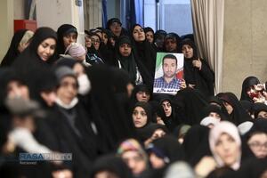 دیدار اقشار مردم در آغاز دهه مبارکه فجر با رهبر معظم انقلاب