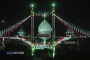 حال و هوای بارانی مسجد مقدس جمکران در شب نیمه شعبان