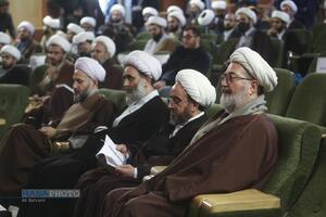 مراسم تقدیر از برترین آثار پژوهشی طلاب و اساتید جشنواره علامه حلی