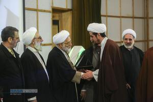 مراسم تقدیر از برترین آثار پژوهشی طلاب و اساتید جشنواره علامه حلی