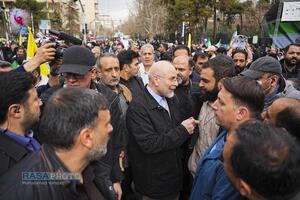 راهپیمایی باشکوه و حماسی ۲۲ بهمن در تهران