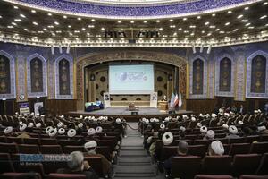 بیست هفتمین همایش کتاب سال و نهمین جشنواره مقالات حوزه