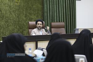 نشست نقد عملکرد یکساله دولت