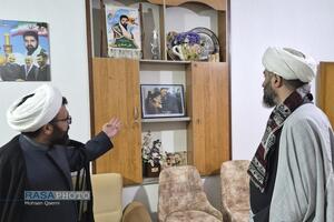 دیدار مدیرعامل خبرگزاری رسا با خانواده اولین شهید مدافع حرم چهارمحال و بختیاری