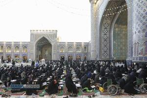 ترتیل خوانی قرآن کریم در حرم مطهر رضوی