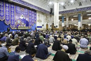 آئین جزء‌خوانی قرآن کریم در حرم کریمه اهل‌بیت (ع)