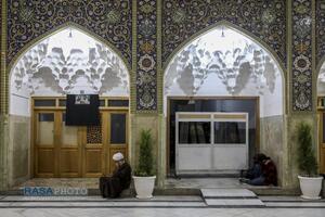 تجمع مردم قم در پی اعلام خبر شهادت رهبر معظم انقلاب