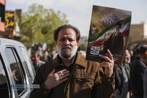 تشییع 13 شهید حملات اخیر دشمن در قم