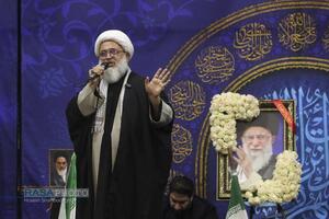 وداع با با پیکر شهید مجید دلیریان در حرم کریمه اهلبیت (س)
