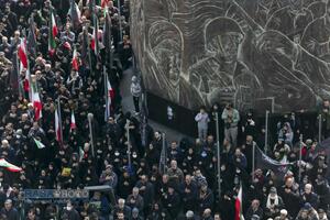 تشییع سرداران شهید حمله آمریکایی صهیونیستی در تهران