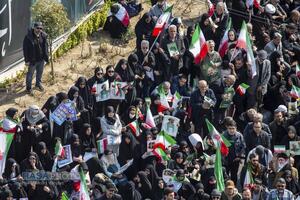 تشییع شهید دکتر علی لاریجانی، سردار سلیمانی و شهدای ناو دنا در تهران