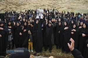 تشییع با شکوه پیکر شهید رسولی بهاروند در روستای ناصروند