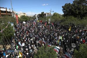 تشییع سپهبد شهید سید عبدالرحیم موسوی در قم