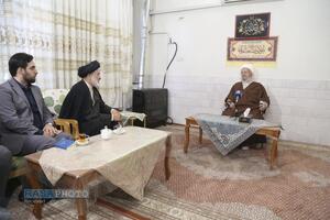 دیدار سخنگوی وزارت خارجه با حضرت آیت الله مکارم شیرازی