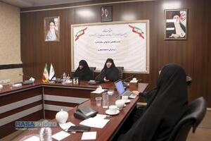 نشست تخصصی بازخوانی سبک زندگی از فردگرایی تا خانواده محوری