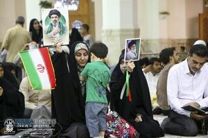 جشن باشکوه شب عید سعید غدیر در حرم مطهر بانوی کرامت