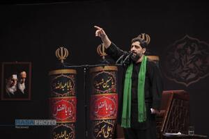 دومین شب مراسم عزاداری حضرت اباعبدالله الحسین (ع) از طرف رهبر انقلاب