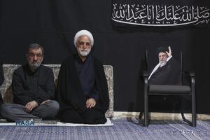 مراسم عزاداری شب تاسوعا در جوار محل شهادت رهبر شهید انقلاب اسلامی