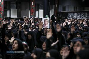 مراسم عزاداری شب عاشورای حسینی در جوار محل شهادت قائد شهید