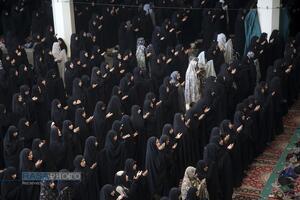 نماز جماعت و عزاداری ظهر عاشورای حسینی در قم