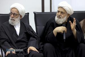 دیدار پزشکیان با اعضای جامعه مدرسین حوزه علمیه قم